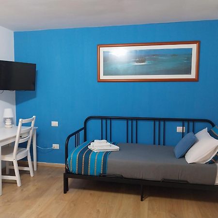 New Little House Hotel Наполи Екстериор снимка